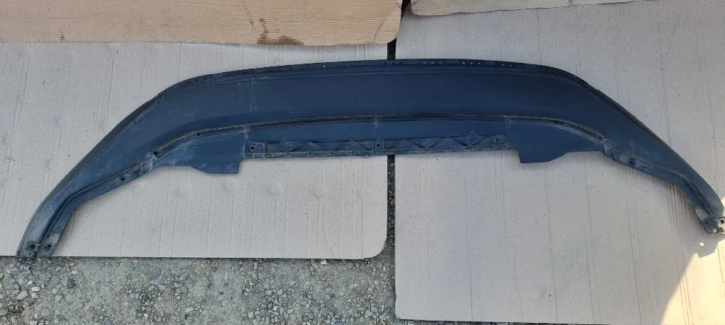 Spoiler inferior / prelungire bara fata Vw Golf 7 Facelift 2017 2018 2019