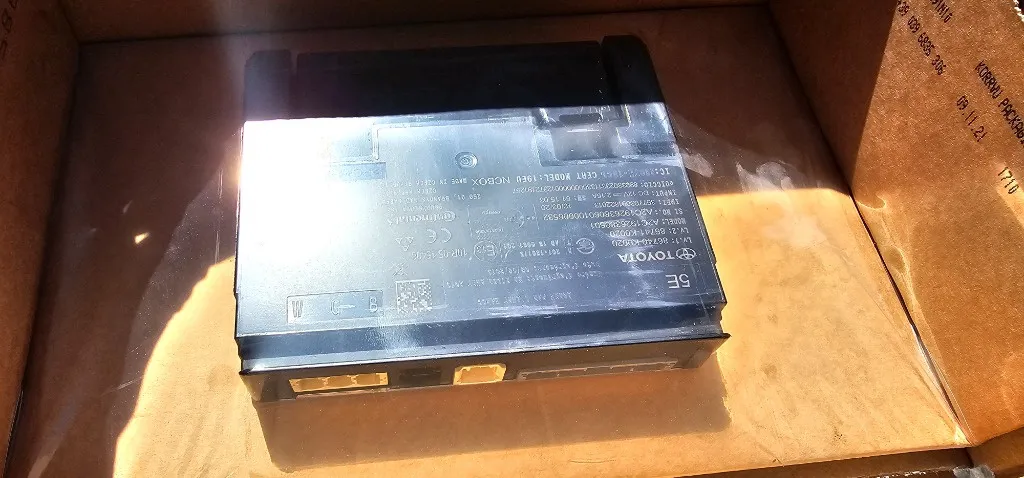 Modul telefon SOS Toyota Yaris 2020 2021 2022 2023