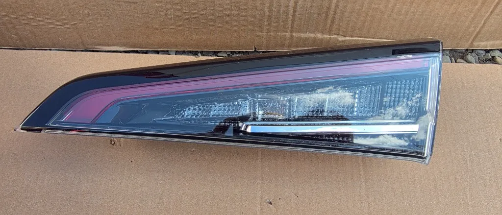 Stop dreapta haion LED Toyota Corolla E21 combi 2019 2020 2021 2022