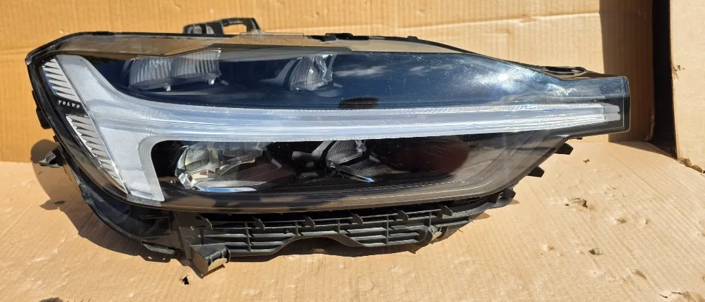 Far dreapta Full Led Volvo XC60 Facelift 2022 2023 2024
