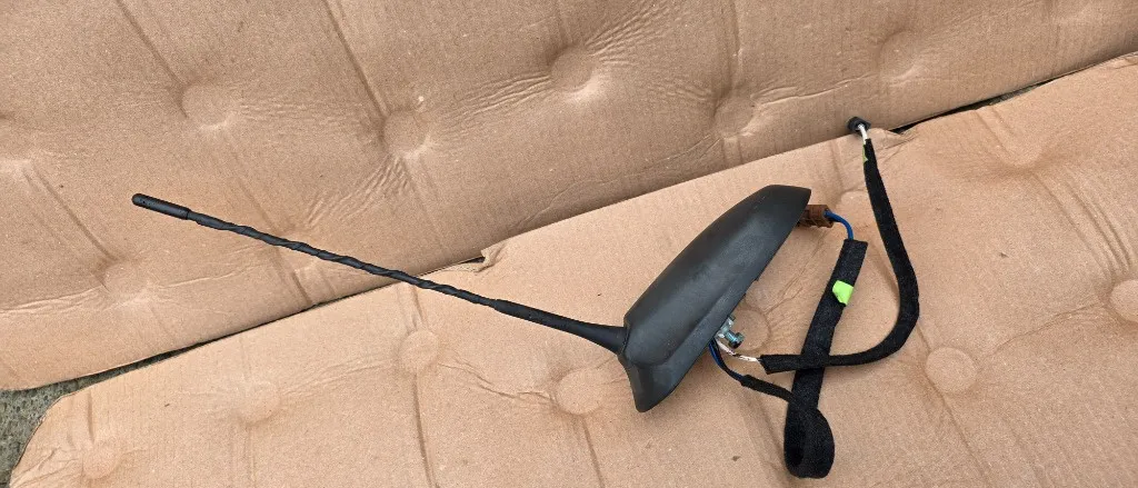 Antena nagivatie Opel Corsa E / Zafira C 2015 2016 2017 2018