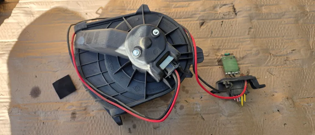 Aeroterma / Ventilator habitaclu Renault Kangoo 2 / Mercedes Citan 2011 2012 2013 2014 2015 2016 2017