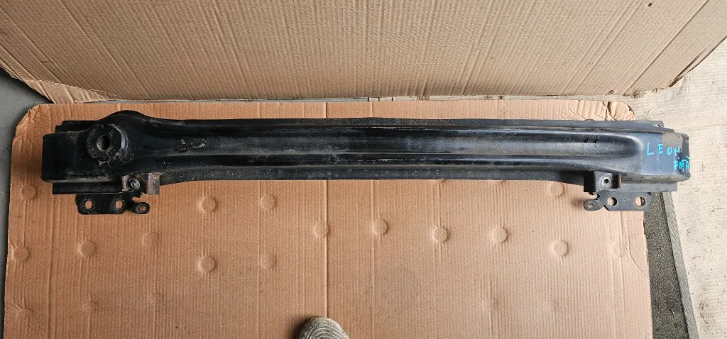 Armatura bara fata Seat Leon 1P 2005 2006 2007 2008 2009