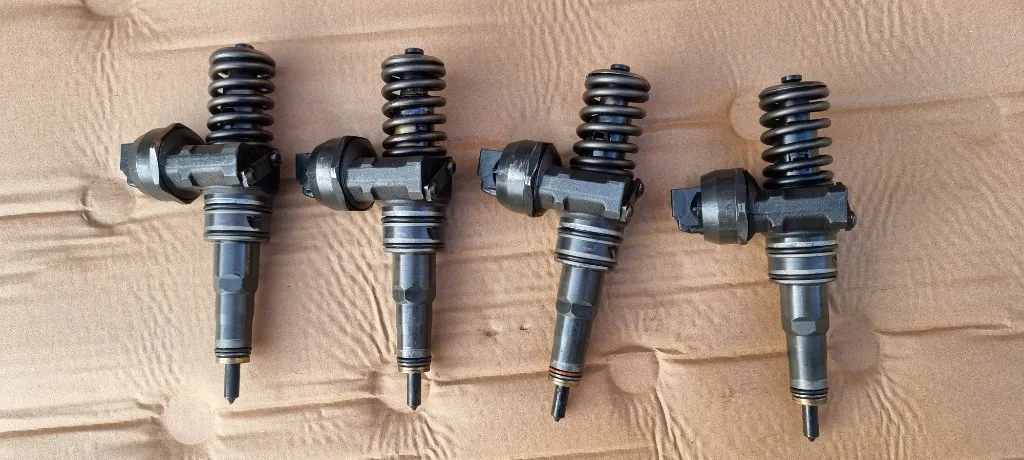 Injectoare Audi A4 B6 1.9 TDI AVB 2001 2002 2003 2004