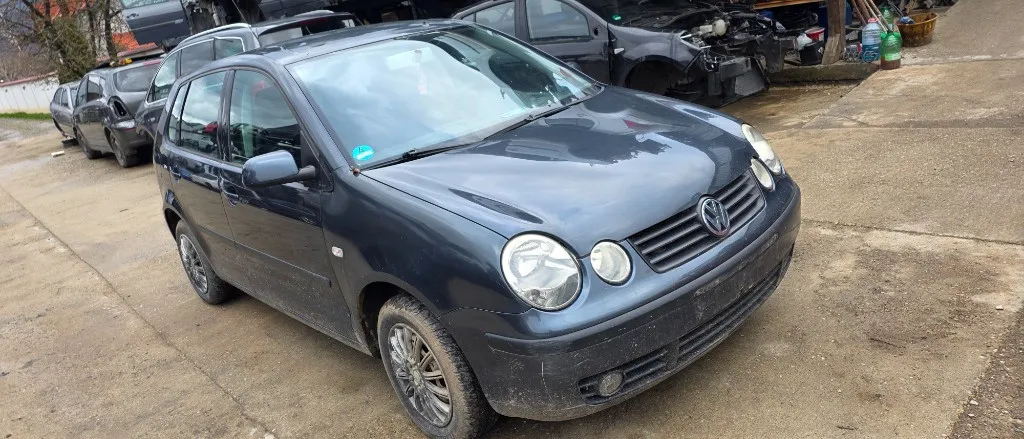 Oglinda stanga / dreapta electrica Vw Polo 9N 2002 2003 2004 2005