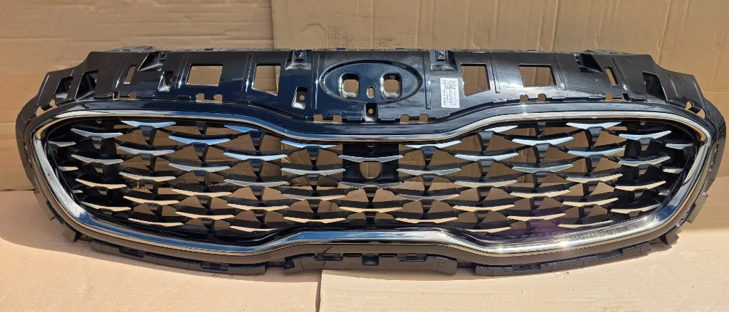 Grila radiator Kia Sportage 4 Facelift 2018 2019 2020 2021 - cu locas camera