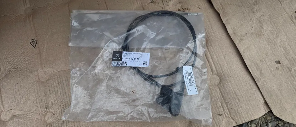 Cablu cu maner deschidere capota Mercedes Sprinter 906 2006 - 2017