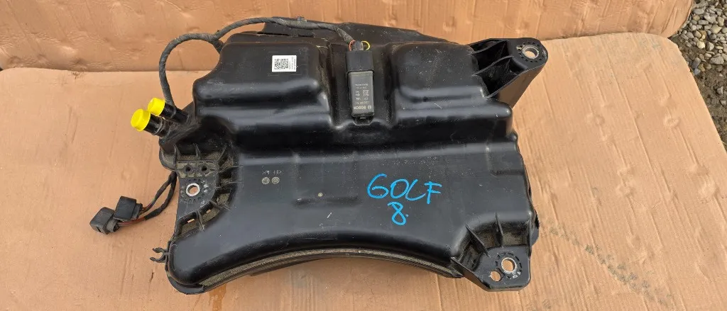 Rezervor adblue Vw Golf 8 2020 2021 2022 2023