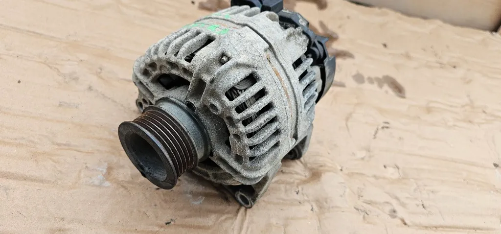 Alternator Opel Zafira B / Astra H 1.6 benzina Z16XER 2007 2008 2009