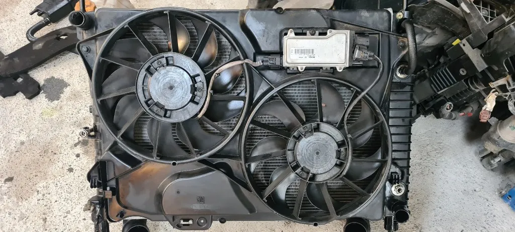 Panou Electroventilatoare Chevrolet Captiva 2.2 VCDI 2011 2012 2013 2014
