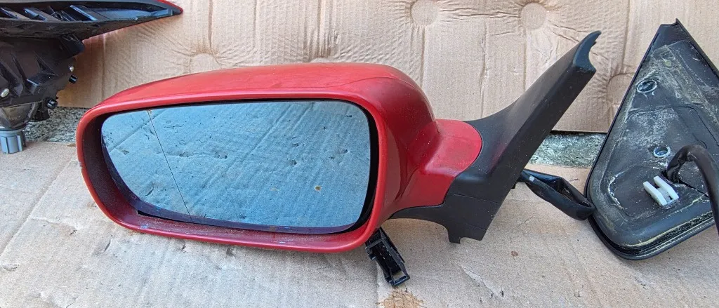 Oglinda stanga electrica Vw Golf 4 1998 1999 2000 2001 2002 2003