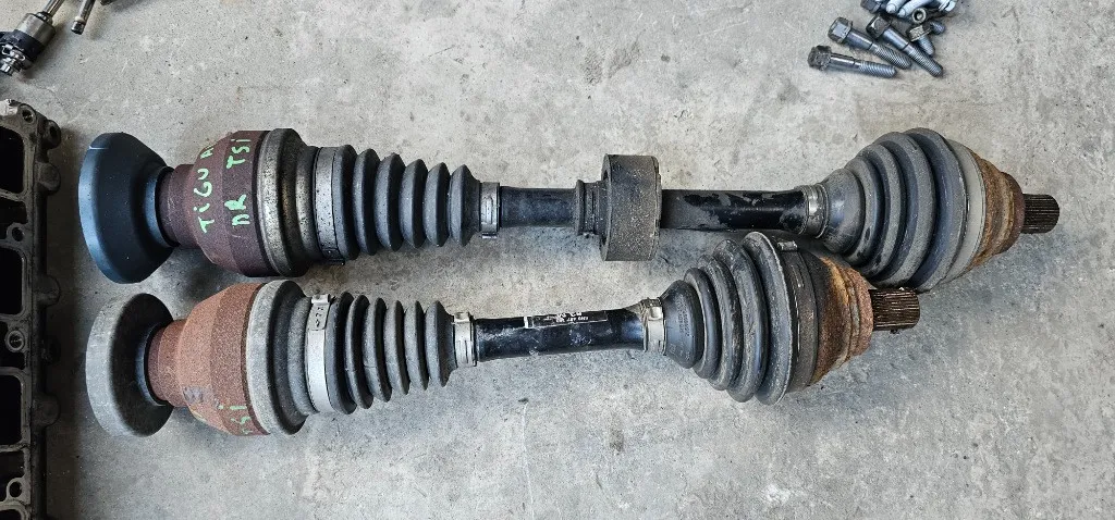 Planetara stanga / dreapta fata Vw Tiguan 5N 1.4 TSI CAV 4x4 2009 2010 2011 2012
