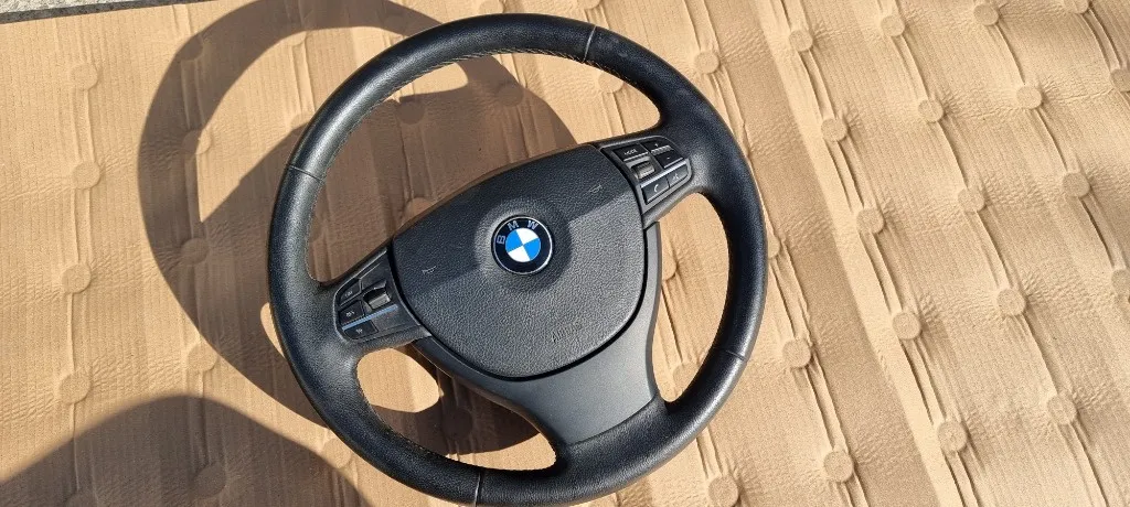 Volan complet cu airbag BMW Seria 5 F10 / F11 2010 2011 2012