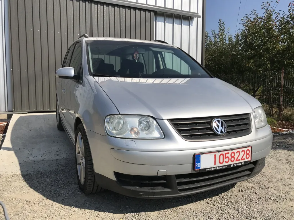 Usa fata Vw Touran 2004 2005 2006 2007