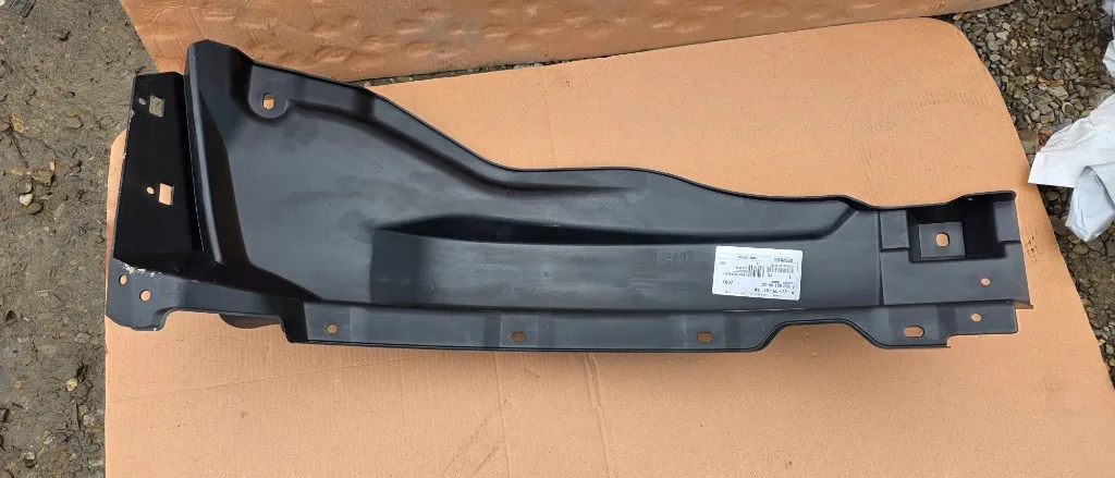 Carenaj roata dreapta fata Mercedes Actros MP4 2015 2016 2017 2018