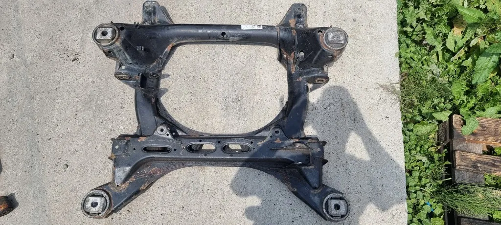 Cadru / Jug motor Vw Touareg 7L 3.0 TDI 2006 2007 2008 2009