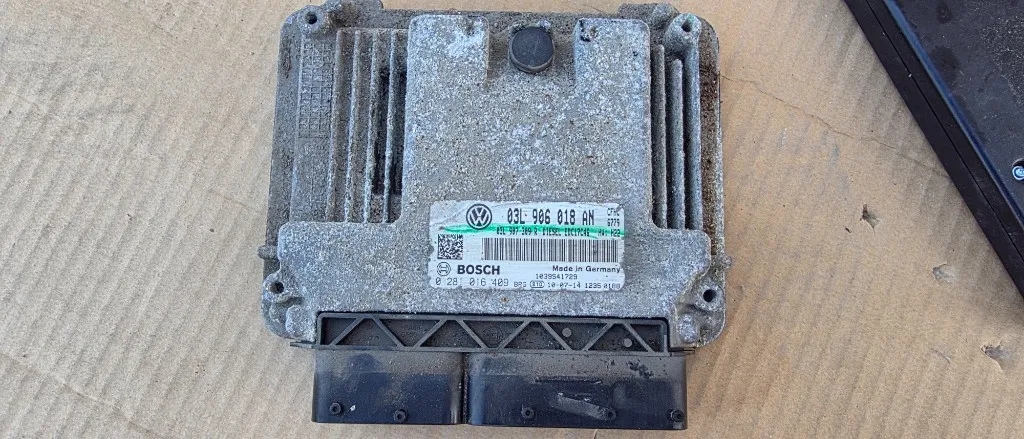 Ecu calculator motor Vw Golf 6 / Touran / Sharan 7N 2.0 TDI CFH 2011 2012 2013 2014