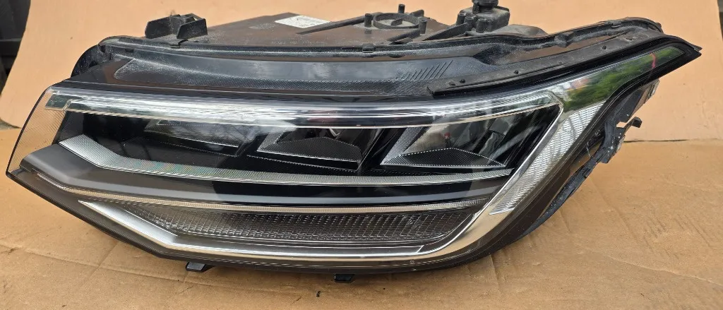 Far stanga FULL LED Vw Tiguan 2 Facelift 2020 2021 2022 2023