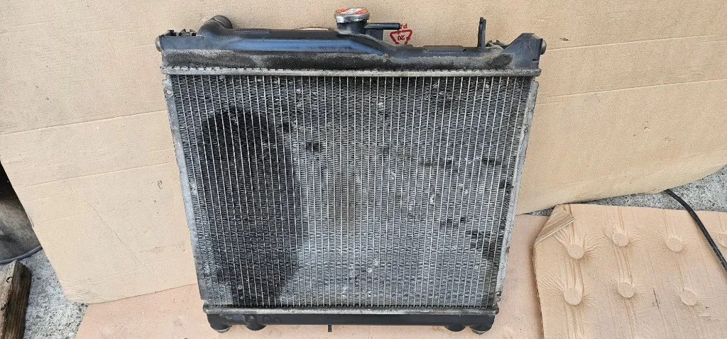 Radiator apa Suzuki Jimny 1.3 benzina 1998 1999 2000 2001 2002 2003 2004 2005
