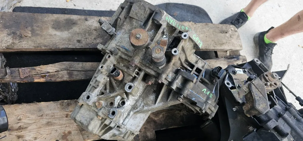 Cutie viteze manuala Hyundai Getz 1.1 benzina 2003 2004 2005 2006 2007