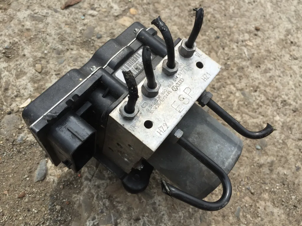Pompa modul ABS AUDI A4 B8 8K 2009 2010 2011 2012