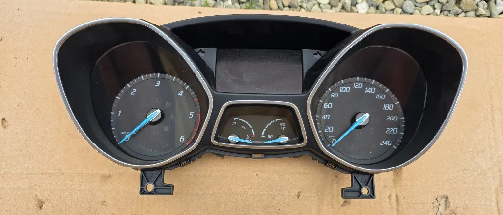 Ceasuri bord Ford Focus 3 1.6 TDCI 2011 2012 2013 2014