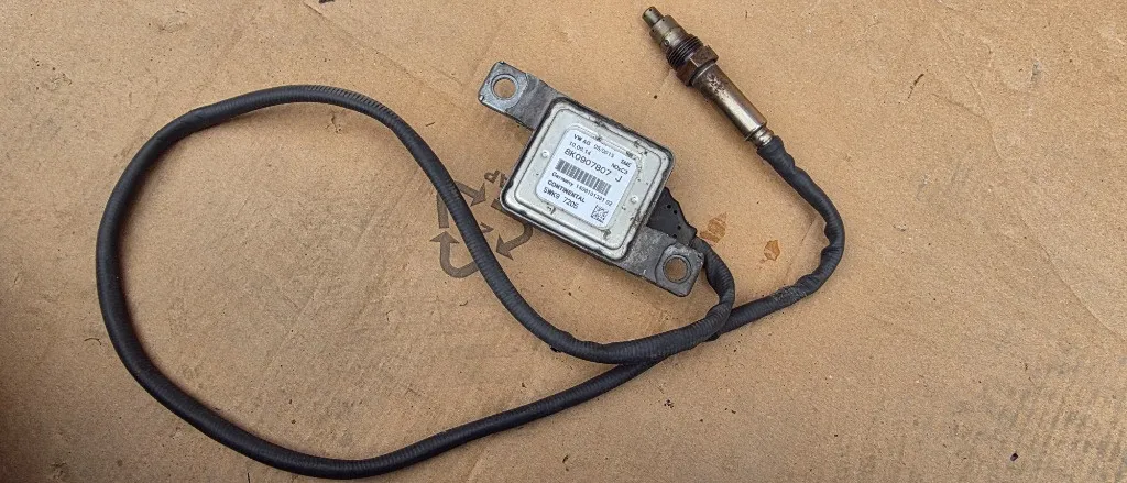 Senzor NOX Audi A4 B8 / A5 / Q5 / A6 C7 2.0 TDI CSU CNH 2014 2015 2016