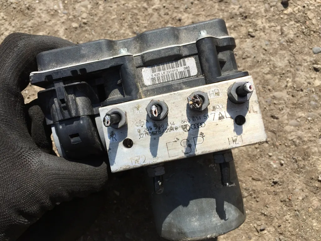 Modul pompa ABS AUDI Q5 8R 2009 2010 2011 2012
