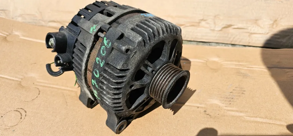 Alternator Peugeot 206 2.0 HDI RHY 2001 2002 2003 2004 2005