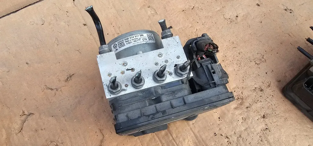 Pompa Modul ABS Skoda Octavia 3 2015 2016 2017 2018 2019 5Q0614517DM