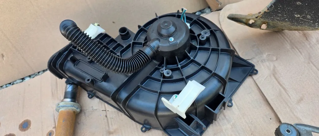Aeroterma ventilator habitaclu Nissan Primera 2003 2004 2005 2006