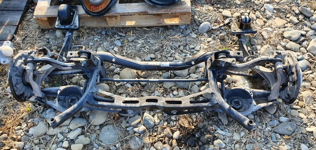 Punte spate Vw Golf 7 2014 2015 2016 2017