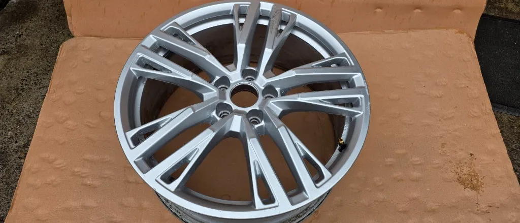 1 Buc janta aliaj Audi A5 B10 19" 2024 2025 - 8B3601025AS