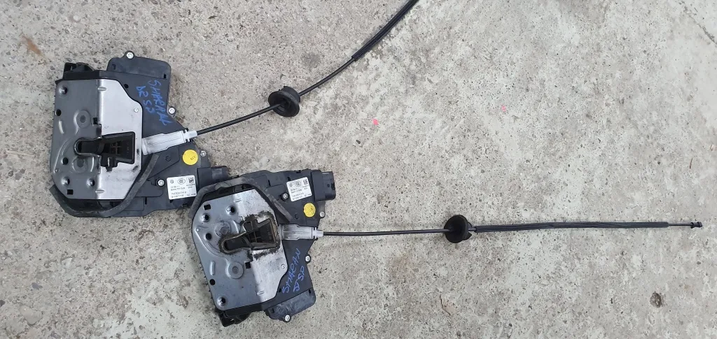 Broasca yala usa spate Vw Sharan 2011 2012 2013 2014 2015