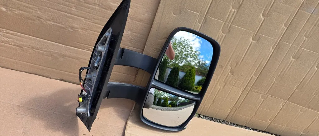 Oglinda dreapta cu brat lung Iveco Daily 2015 2016 2017 2018 2019 2020