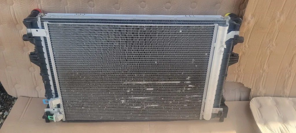 Set radiatoare Radiator auxiliar apa ac Vw Passat B8 1.6 TDI / 2.0 TDI 2015 2016 2017 2018