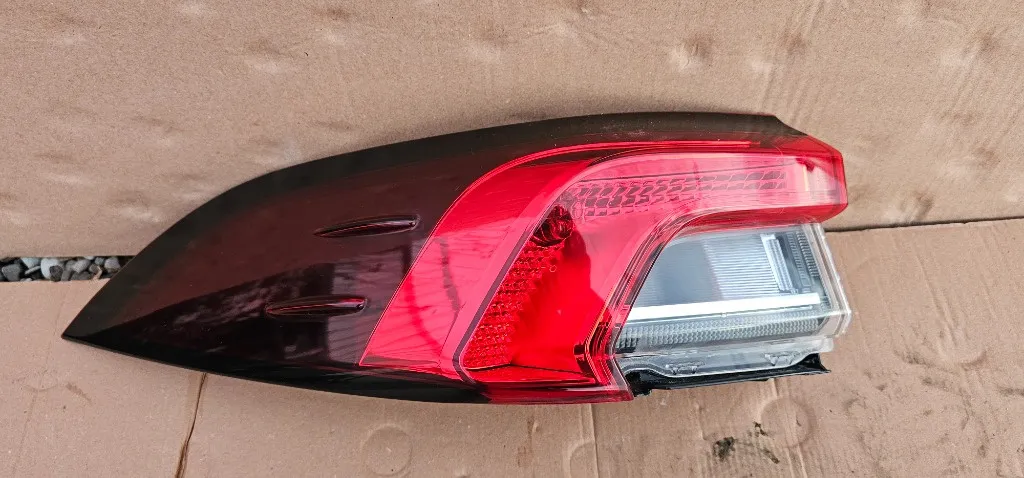 Stop stanga Toyota Corolla Sedan E21 2019 2020 2021 2022