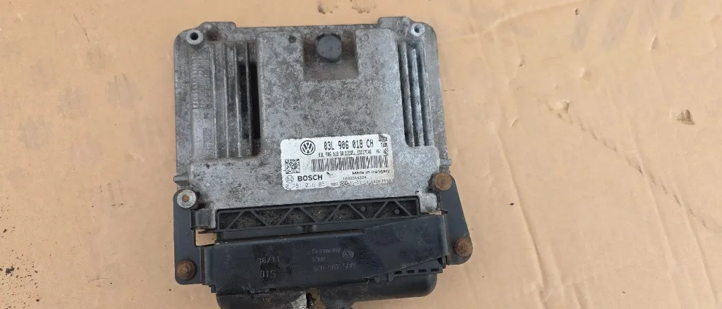 Ecu calculator motor Skoda Superb 2 2.0 TDI CFG 2011 2012 2013 2014