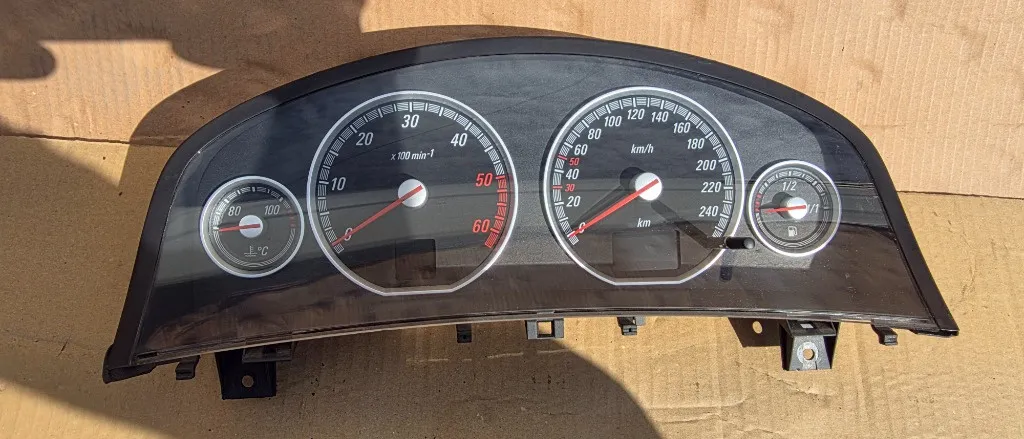 Ceasuri bord Opel Vectra C/ Signum 1.9 CDTI Z19DTH 2004 2005 2006