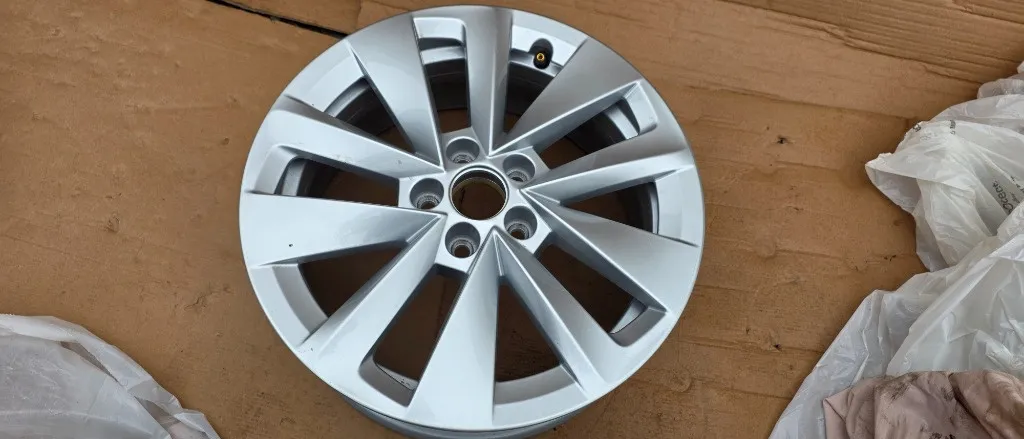 1 buc Janta Aliaj Skoda Scala / Kamiq 16" 657601025AJ 2019 2020 2021 2022 2023