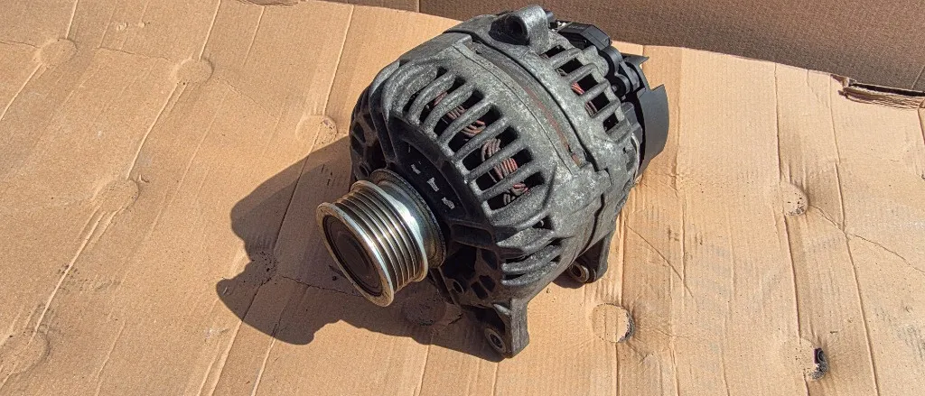 Alternator Renault Scenic 2 1.5 DCI euro 3 2004 2005 2006