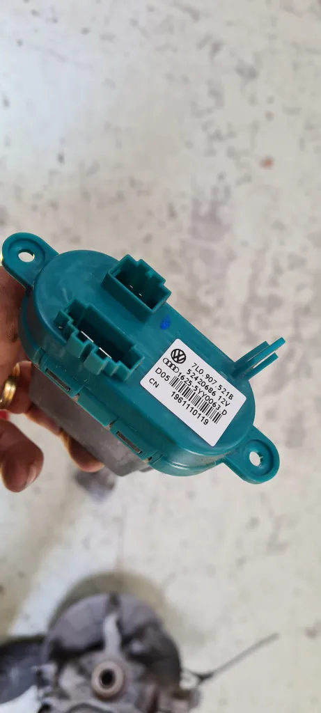 Rezistenta Releu ventilator Habitaclu Vw Touareg 7L Audi Q7 4L 2006 2007 2008 2009 2010