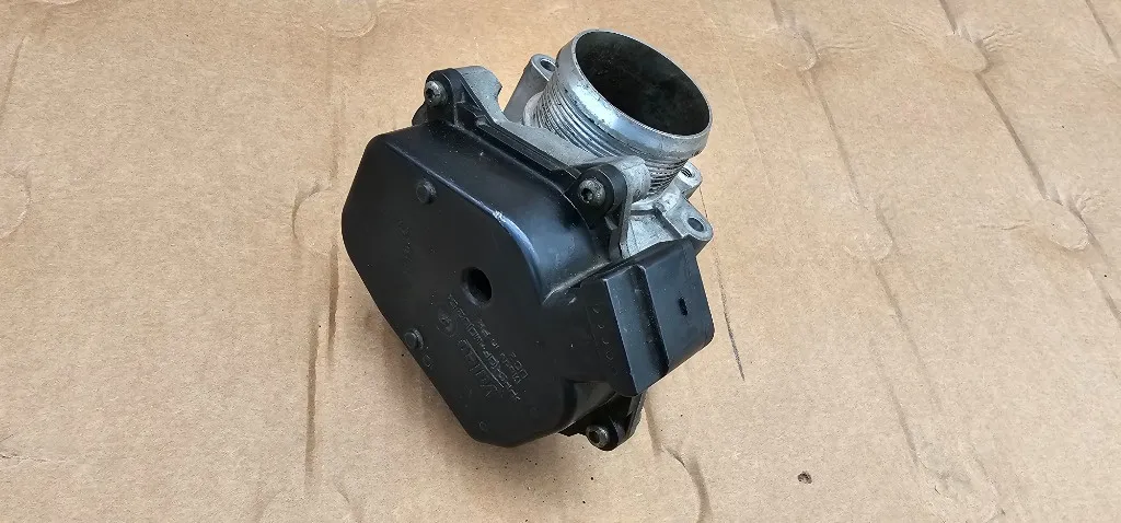 Clapeta acceleratie Vw Golf 6 1.6 TDI CAY 2009 2010 2011 2012
