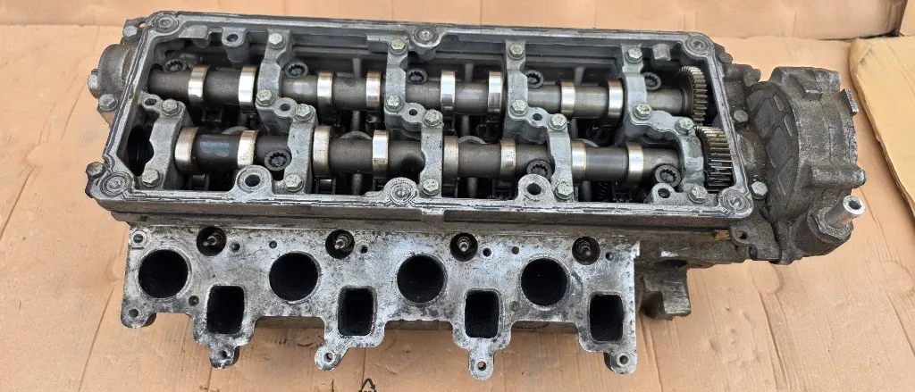 Chiulasa Completa Vw Passat B7 / Tiguan / Golf 6 / Sharan 7N 2.0 TDI CFF CFH 2009 2010 2011