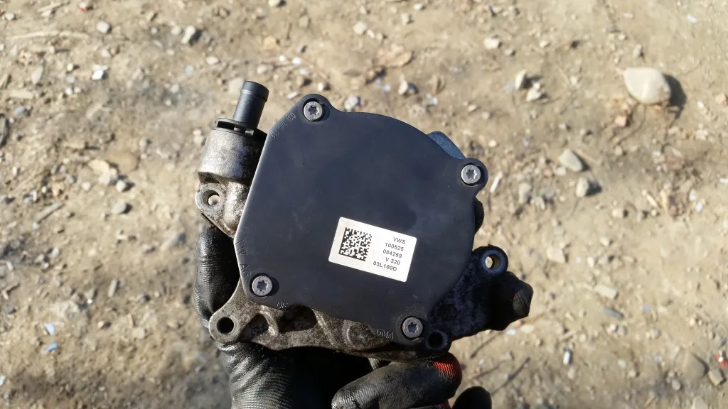Pompa vacuum Skoda Octavia 2 diesel 2009 2010 2011 2012