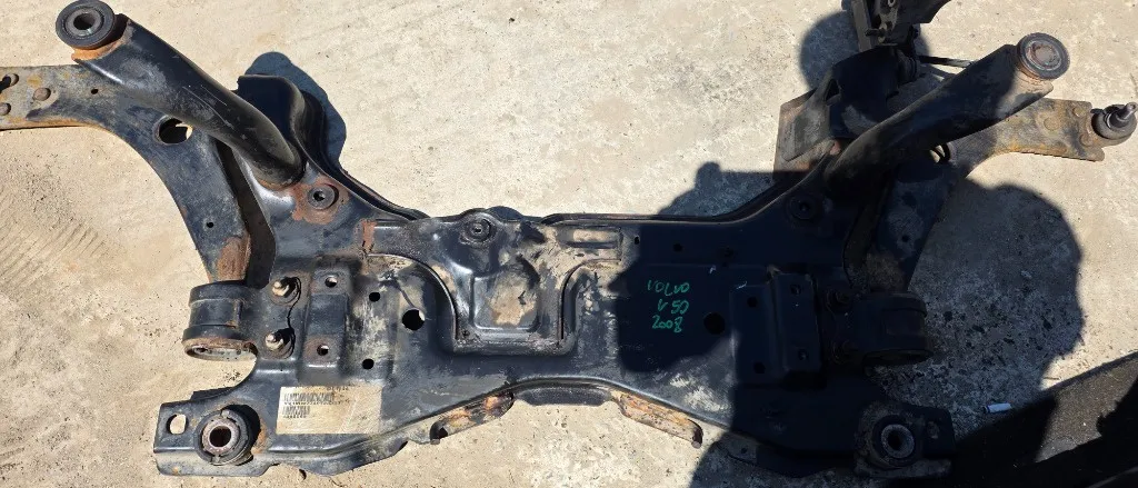 Jug motor Volvo V50 2.4 Diesel 2007 2008 2009
