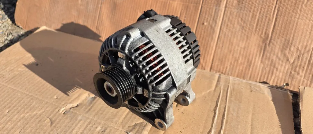 Alternator Citroen C3 / C4 1.4 benzina KFU 2004 2005 2006 2007 2008