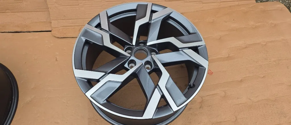 1 buc Janta Aliaj Skoda Karoq 19" 57A601025 2019 2020 2021 2022 2023