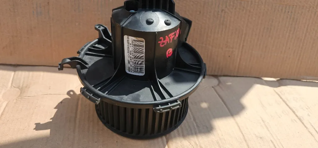 Ventilator habitaclu Opel Zafira B 2005 2006 2007 2008 2009