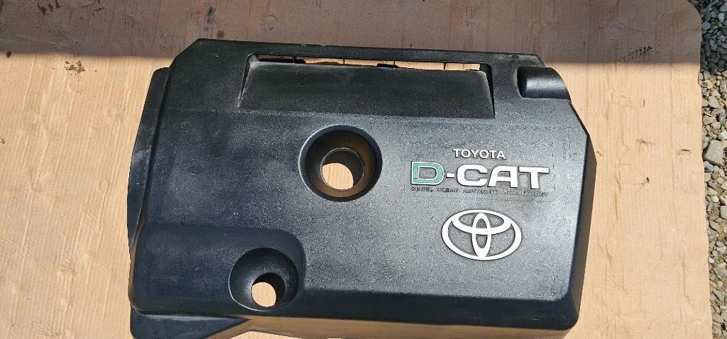 Capac motor Toyota Avensis T25 2.2 D-CAT 2005 2006 2007